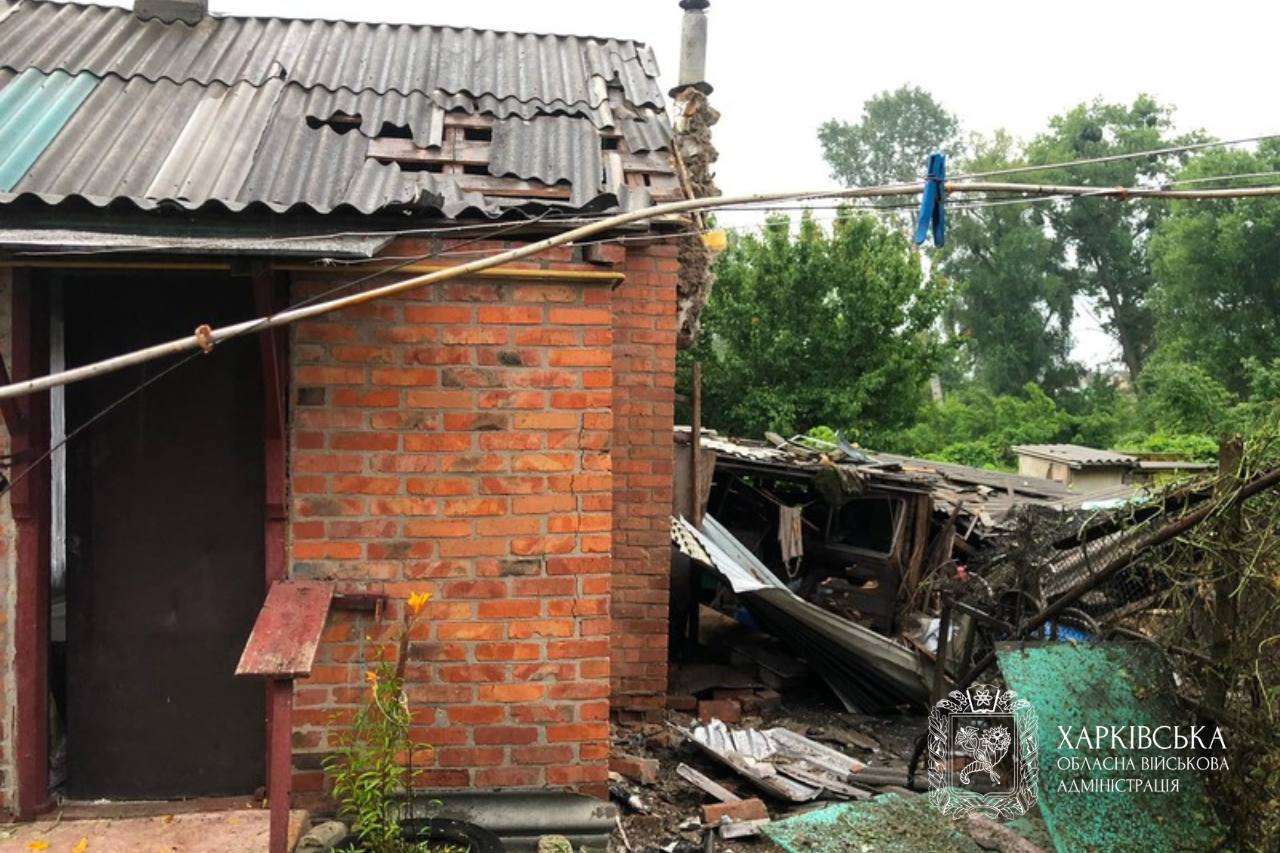 Постраждали двоє дітей та 18 дорослих через удари окупантів: Новини Харкова